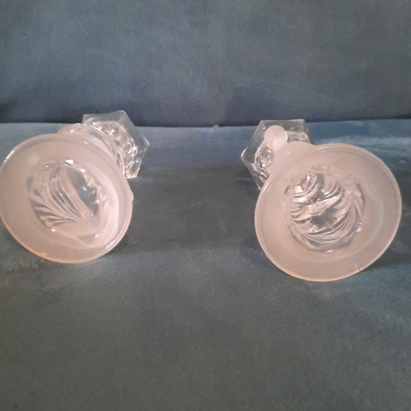 PartyLite White Candle Holders with Elegant Accents - Picture 3 of 11